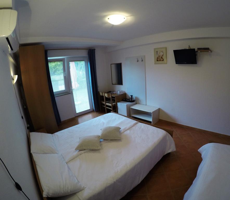 Gasthuis Pineta 3*